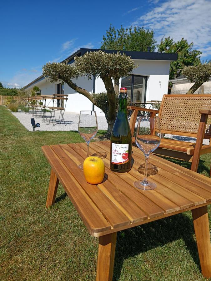 Maison Bailly * Ducey-Les Cheris